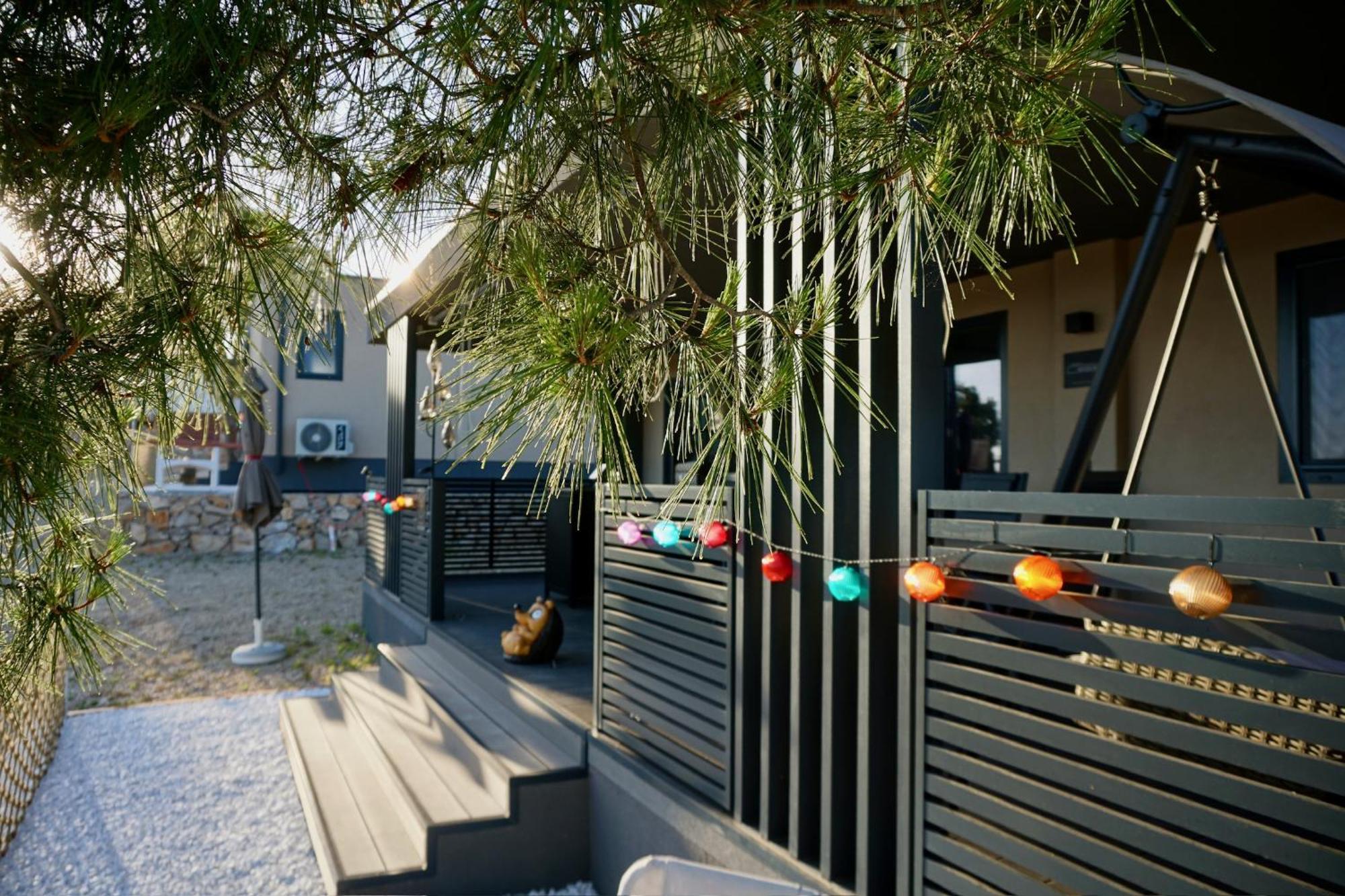 Homes With Pool - Premiumholidays - *